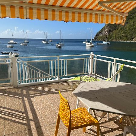 Ti Cabanon. Appartement Vue Mer A Deshaies. Kültér fotó