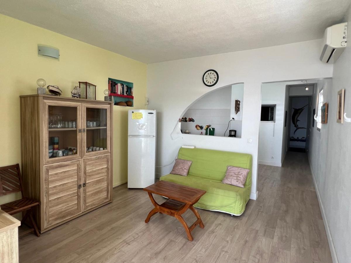 Ti Cabanon. Appartement Vue Mer A Deshaies. Kültér fotó